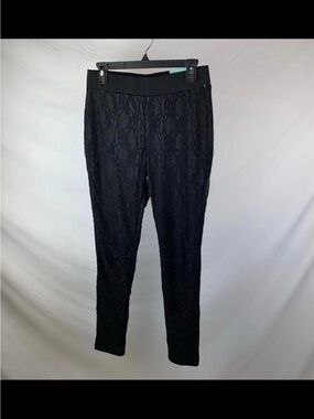 NEW Laced pants